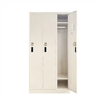 Paketschließfach mit 3 Türen